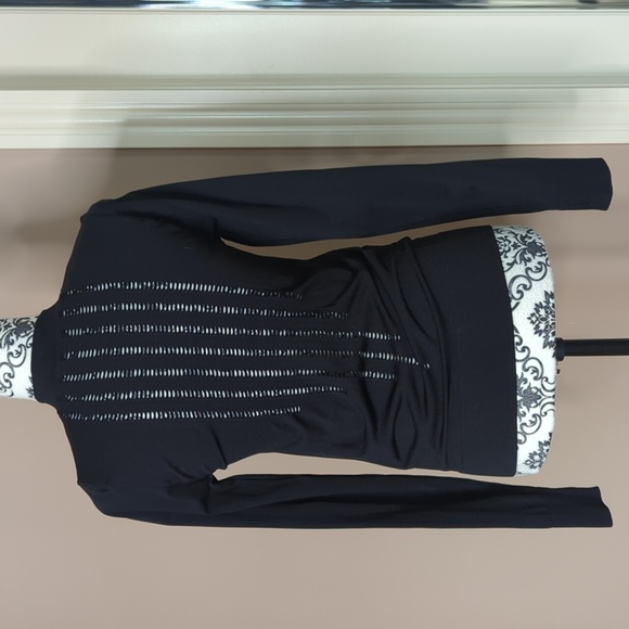 Marika Workout Jacket Size S - Picture 3 of 4